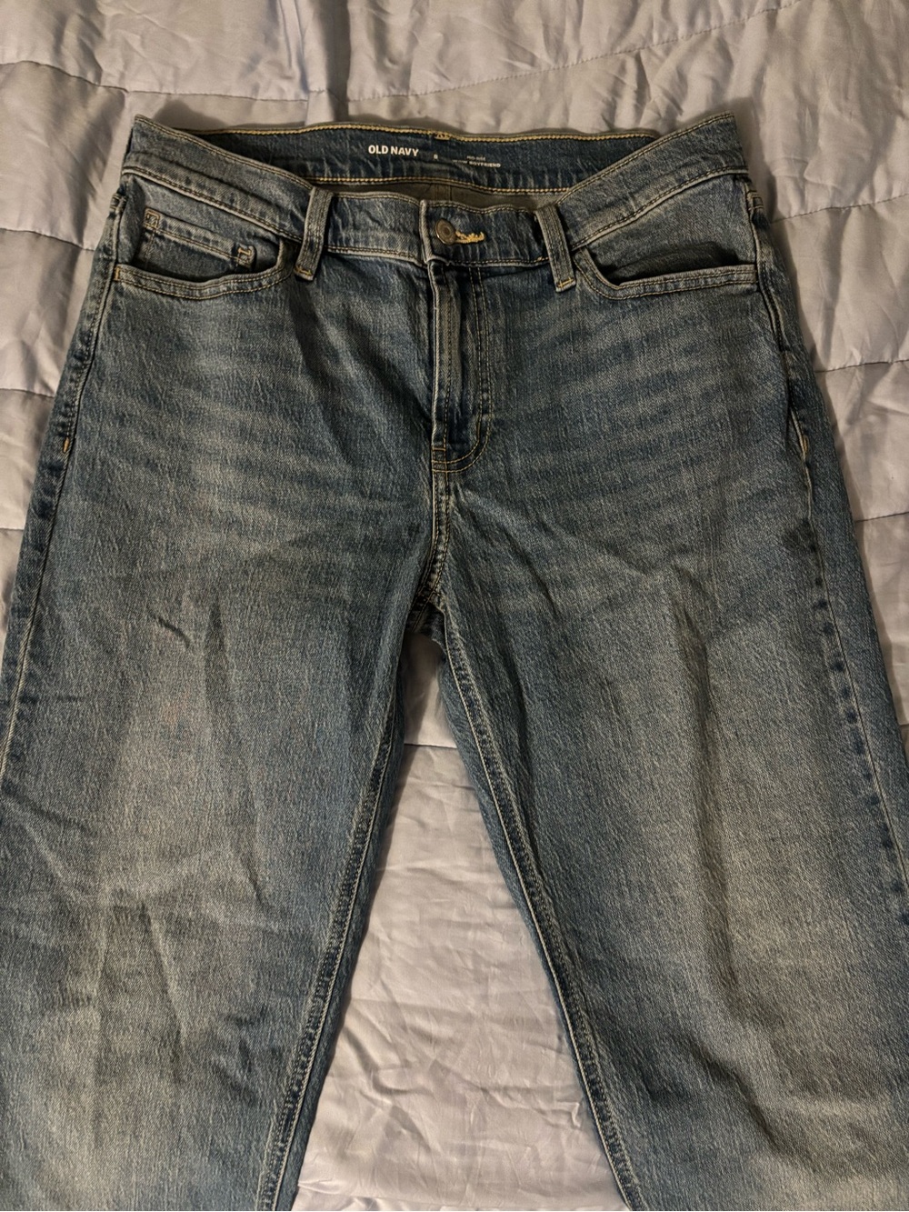 Old Navy Women's Light Blue Slim Straight Jeans